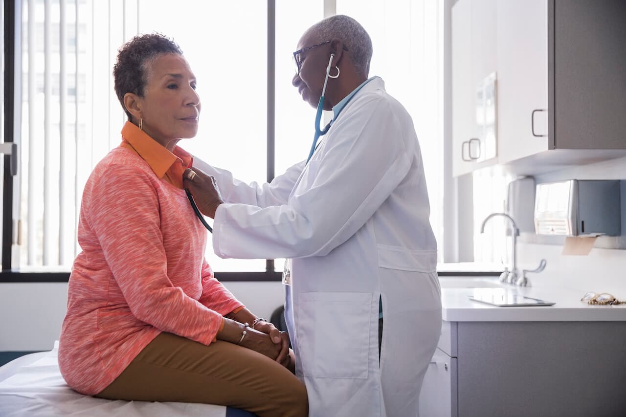 Internist Providing Expert Internal Medicine Services
