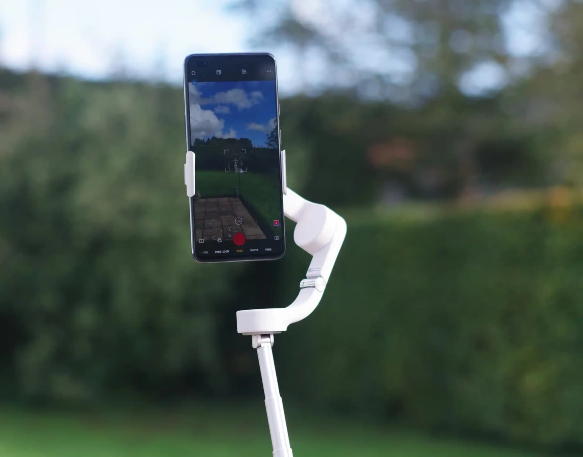 Capture Cinematic Videos with Hohem Gimbals