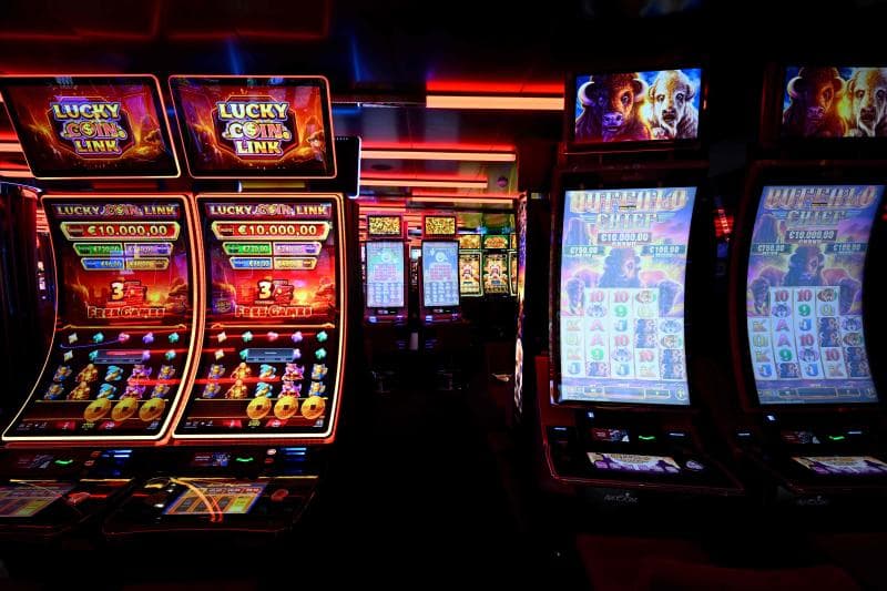 918kiss slot รวมสล็อตกว่า 10,000 เกม เล่นได้ 24 ชั่วโมง