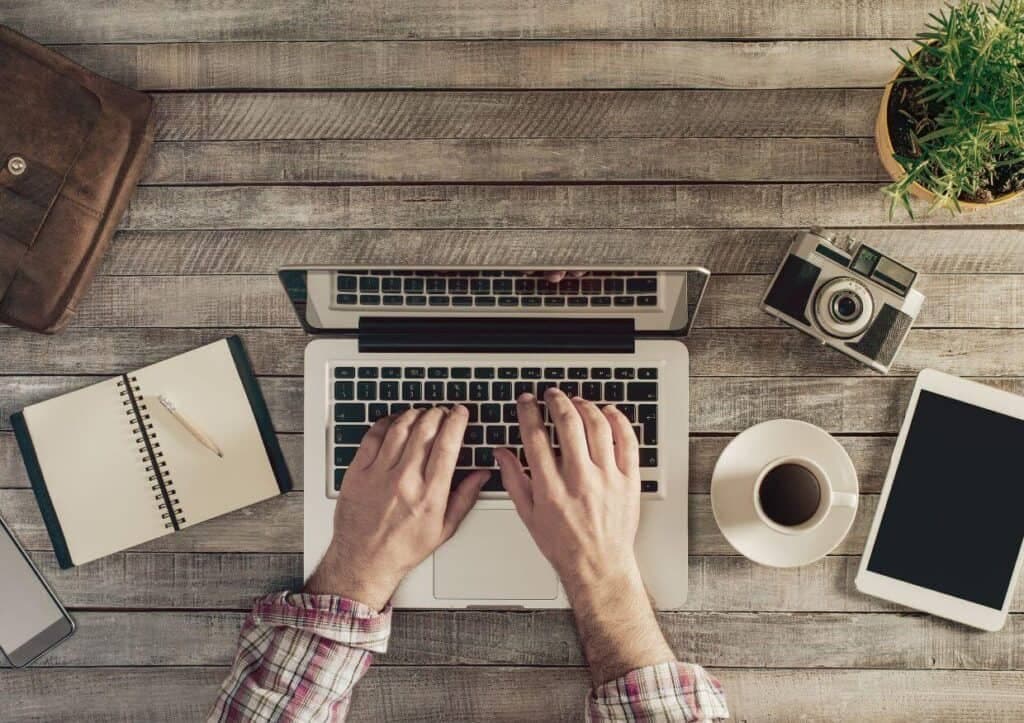 Captivating Insights from the UK Lifestyle Blog Sphere: Your Guide to Personal Expression