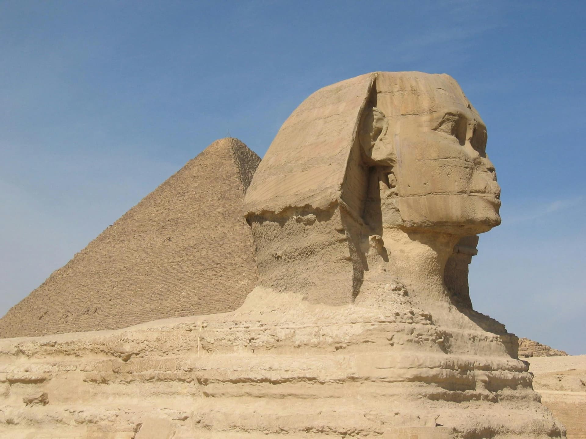 Affordable Petra and Pyramids Tour Package for Travelers