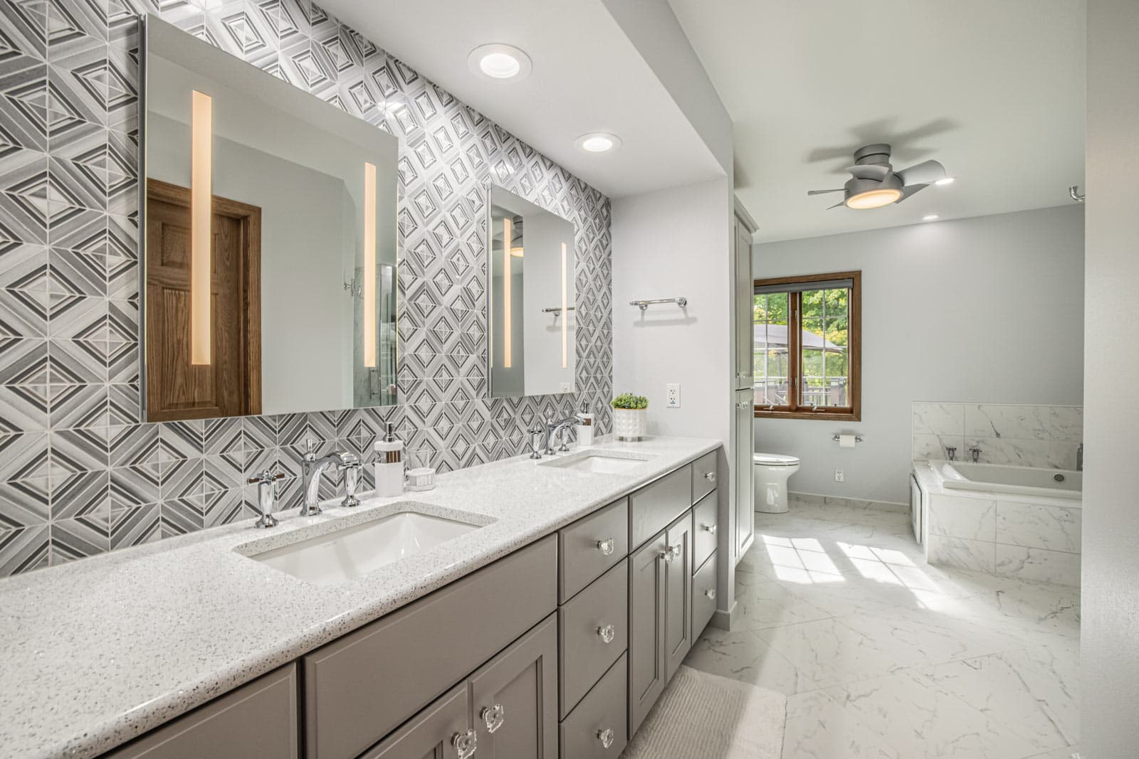 Affordable Bath Remodeling Near Me with Expert Services