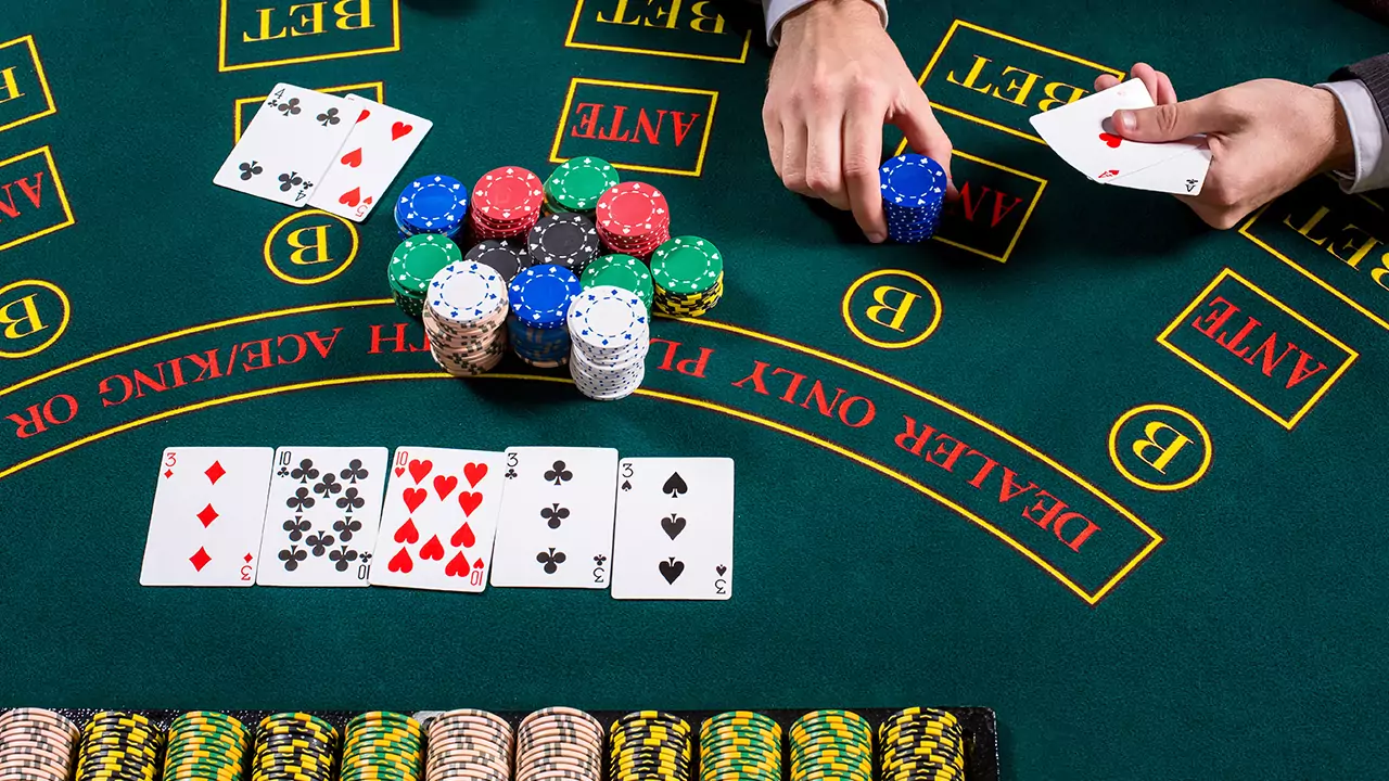 Jelajahi Keseruan dan Strategi Bermain qq slot Online