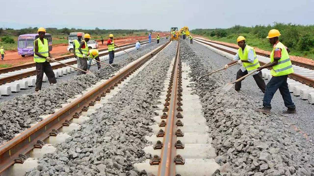Understanding Railroad Engineering: Key Concepts and Future Trends