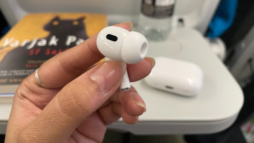 airpods pro vs beats fit pro